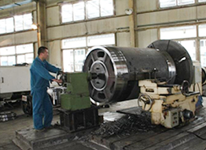 皮帶機的張緊裝置和改向滾筒分析 皮帶機的張緊裝置和改向滾筒分析